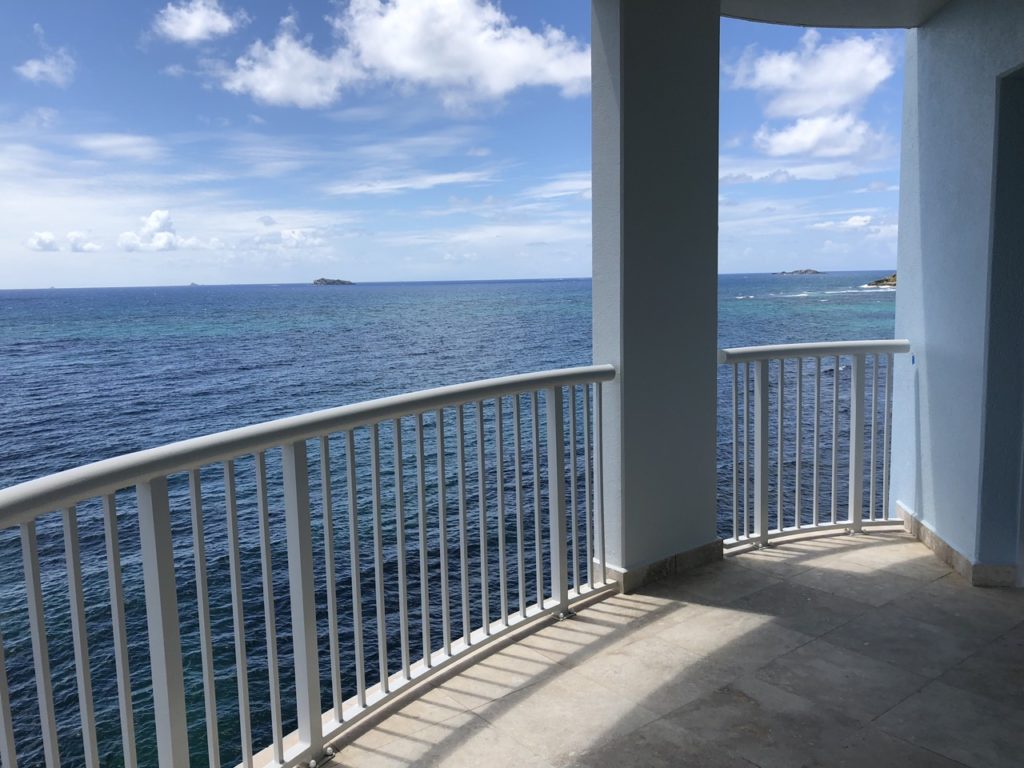 Luxury Waterfront 3BR Condo, The Lighthouse Oyster Pond, Real Estate St. Maarten SXM