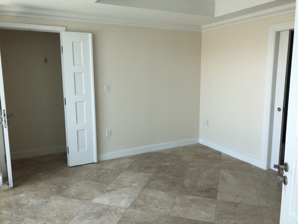 Luxury Waterfront 3BR Condo, The Lighthouse Oyster Pond, Real Estate St. Maarten SXM