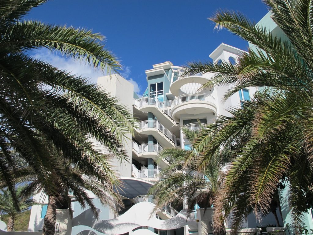 Luxury Waterfront 3BR Condo, The Lighthouse Oyster Pond, Real Estate St. Maarten SXM