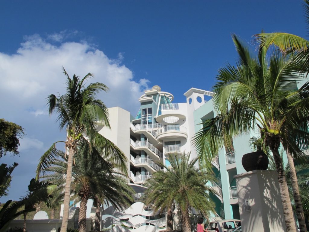 Luxury Waterfront 3BR Condo, The Lighthouse Oyster Pond, Real Estate St. Maarten SXM