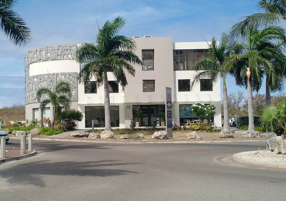 Commercial Building for Sale, Cupecoy, Real Estate St. Maarten SXM