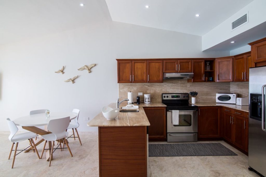 Atlantis Beachfront Condo, Real Estate For Rent, Simpson Bay, ST. Maarten