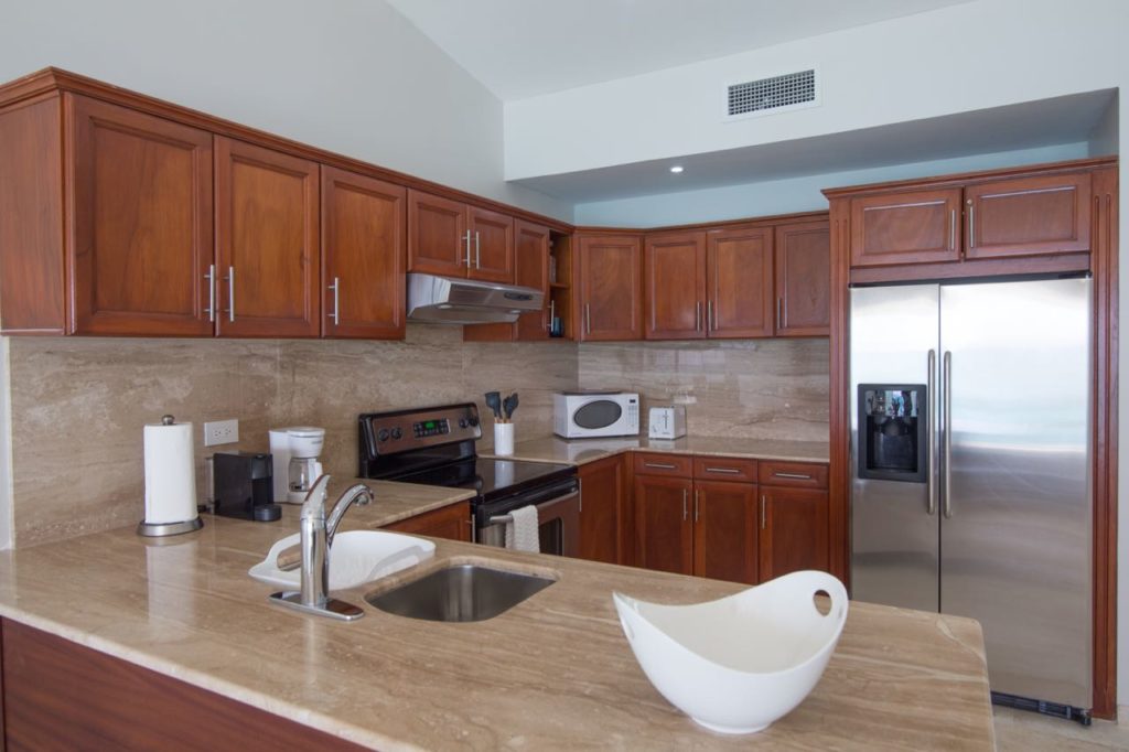 Atlantis Beachfront Condo, Real Estate For Rent, Simpson Bay, ST. Maarten