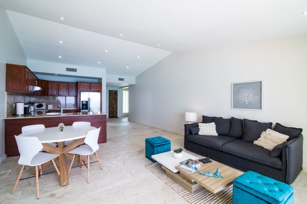 Atlantis Beachfront Condo, Real Estate For Rent, Simpson Bay, ST. Maarten