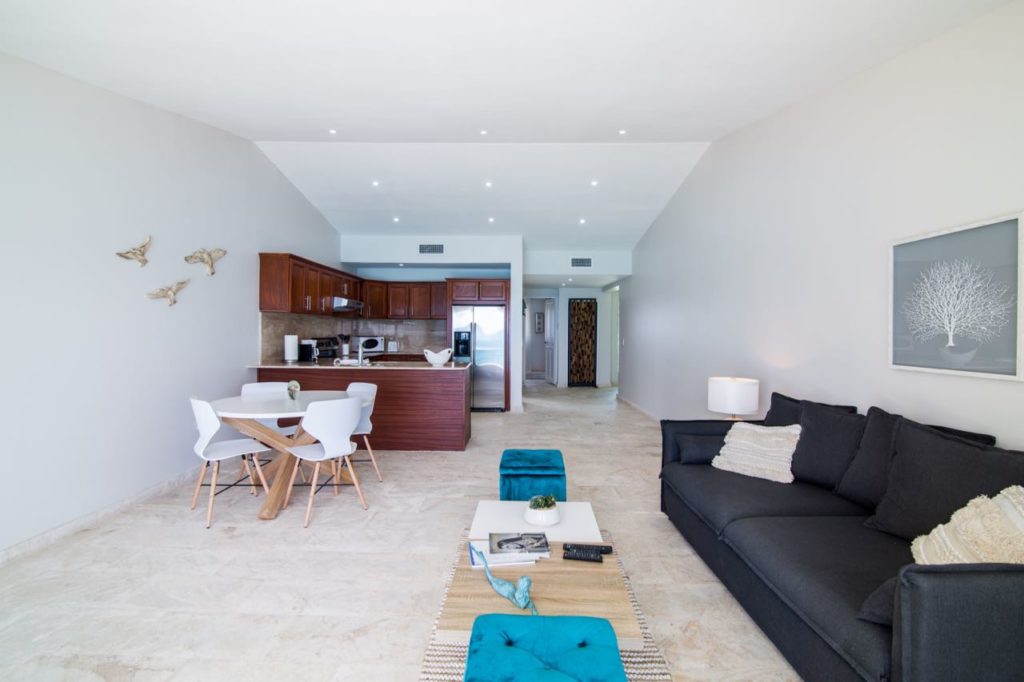 Atlantis Beachfront Condo, Real Estate For Rent, Simpson Bay, ST. Maarten