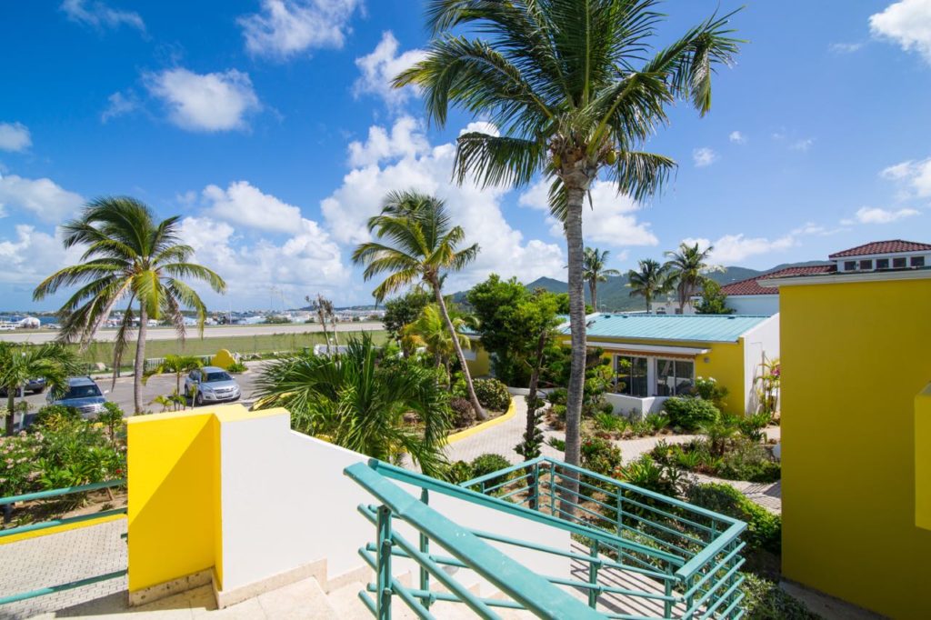 Atlantis Beachfront Condo, Real Estate For Rent, Simpson Bay, ST. Maarten
