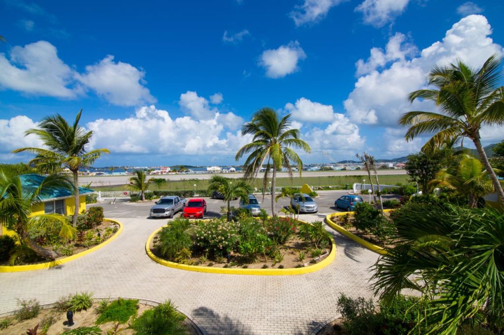 Atlantis Beachfront Condo, Real Estate For Rent, Simpson Bay, ST. Maarten