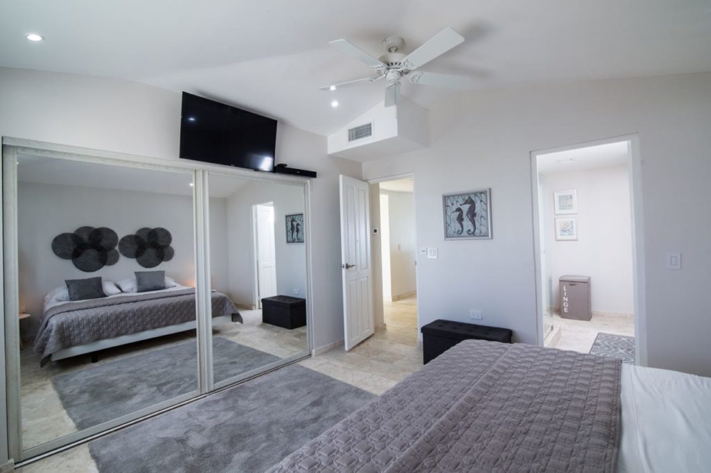 Atlantis Beachfront Condo, Real Estate For Rent, Simpson Bay, ST. Maarten