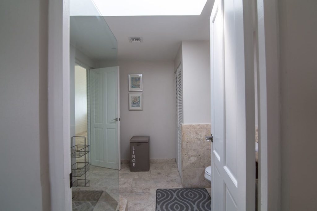 Atlantis Beachfront Condo, Real Estate For Rent, Simpson Bay, ST. Maarten