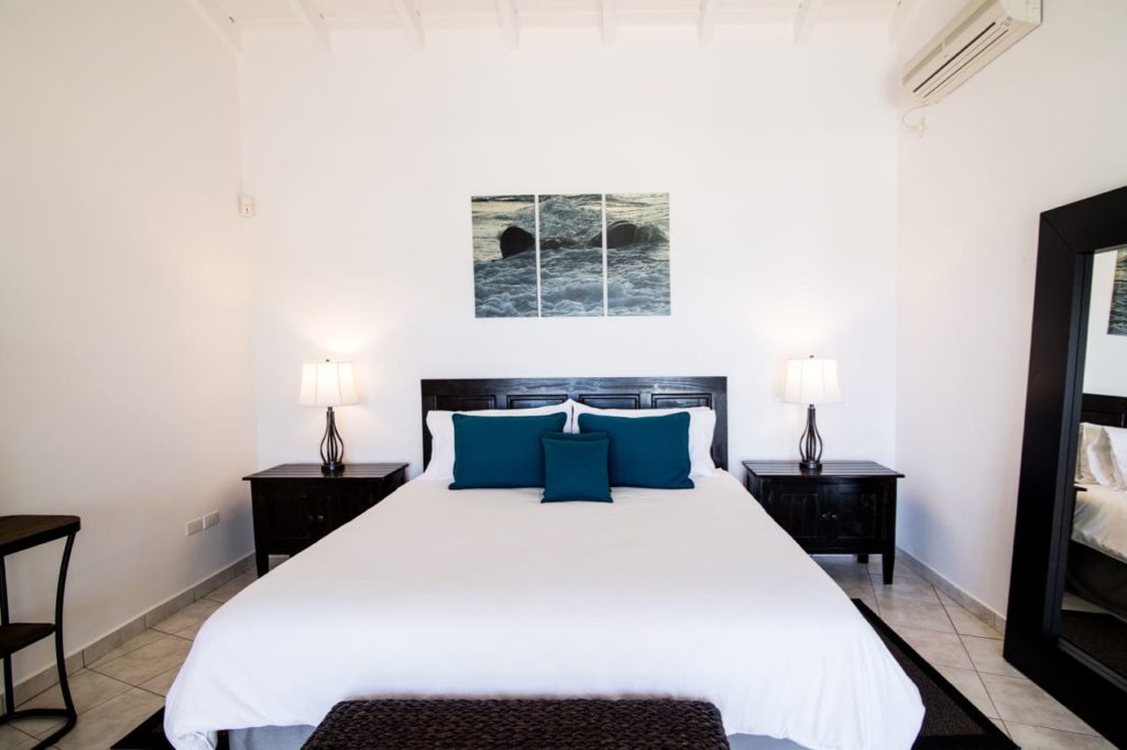 Luxurious Villa Vacation Rental, Bisou de Soleil, Pelican Key, Real Estate St. Maarten