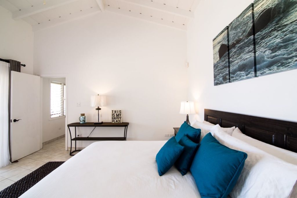 Luxurious Villa Vacation Rental, Bisou de Soleil, Pelican Key, Real Estate St. Maarten