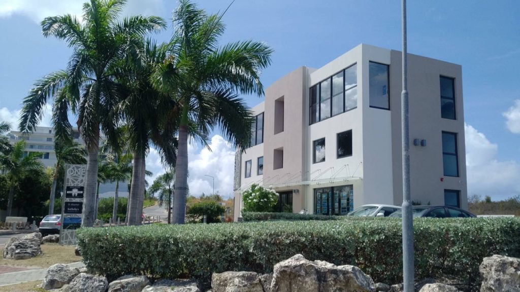 Commercial Building for Sale, Cupecoy, Real Estate St. Maarten SXM