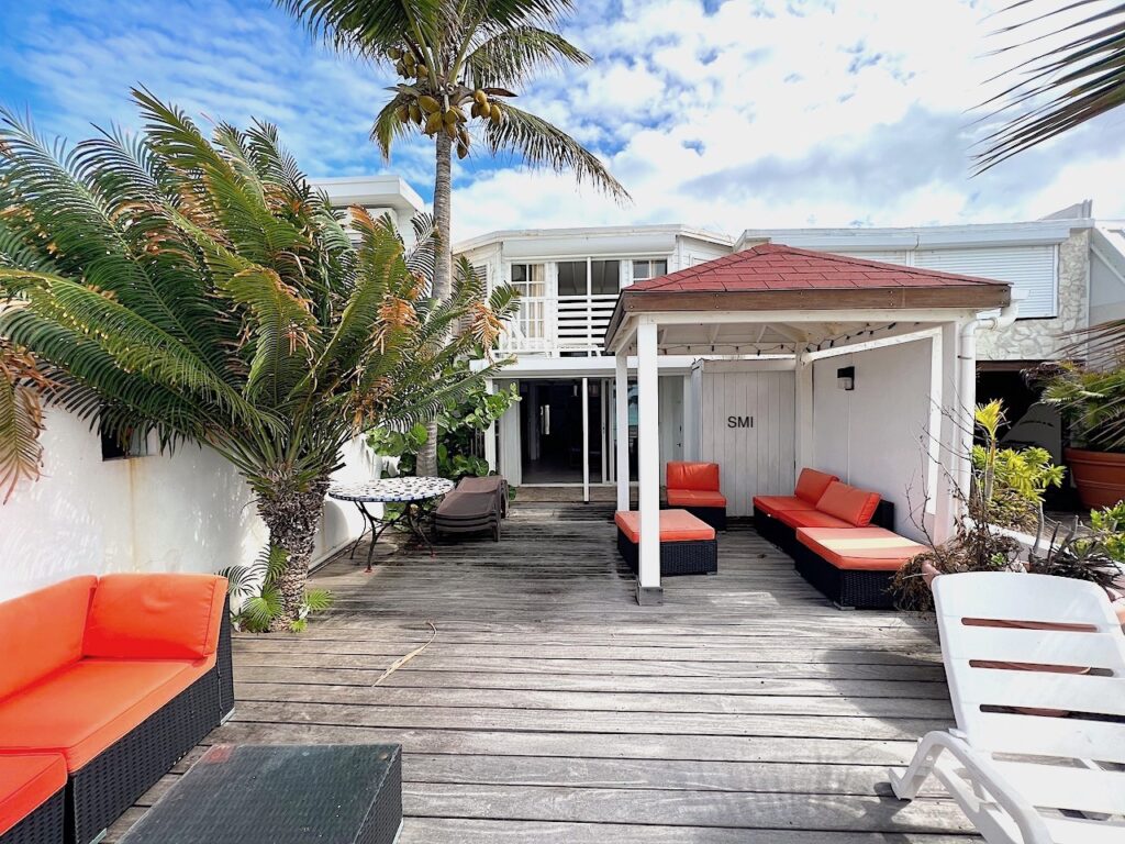 Beachfront Duplex, Pelican Key, SMI Realtors
