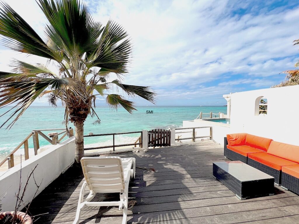 Beachfront Duplex, Pelican Key, SMI Realtors