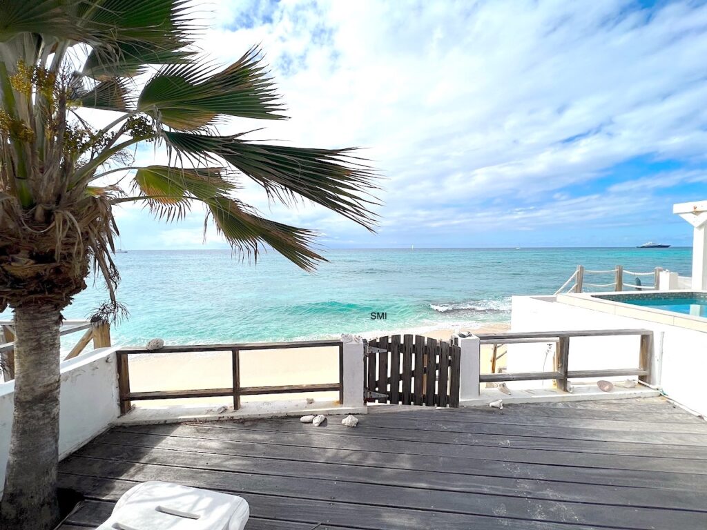 Beachfront Duplex, Pelican Key, SMI Realtors