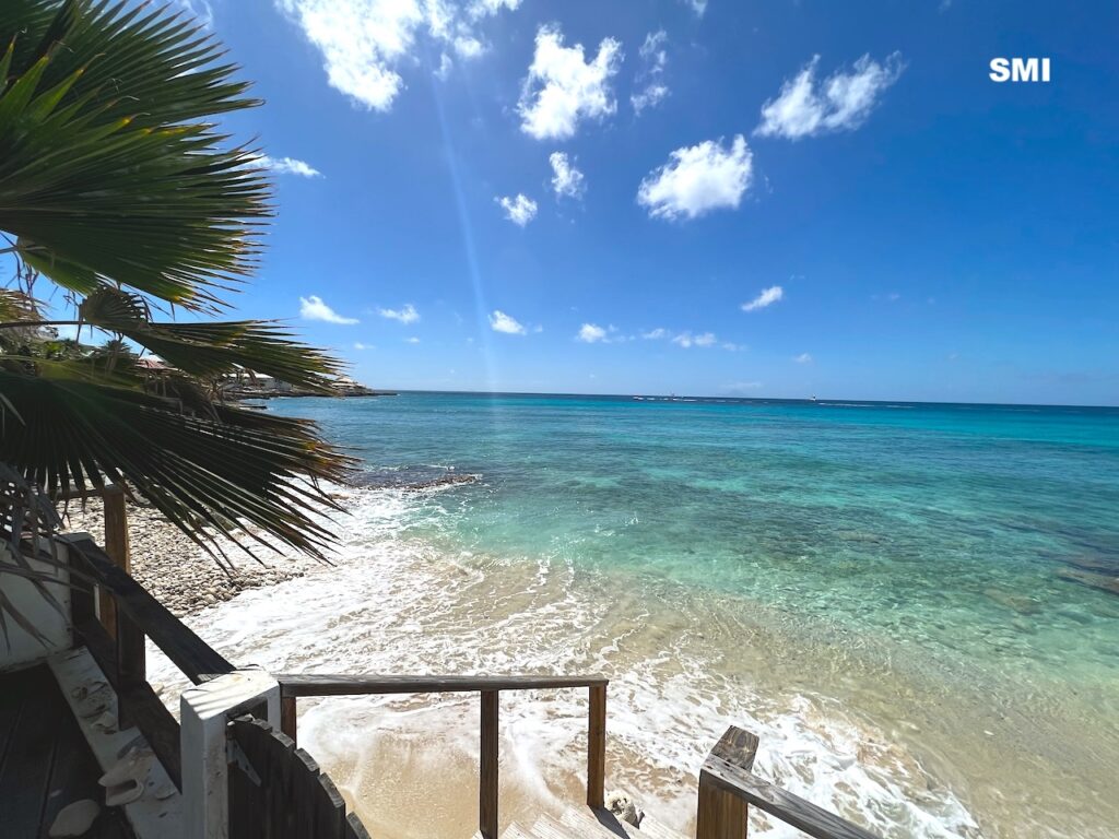 Beachfront Duplex, Pelican Key, SMI Realtors