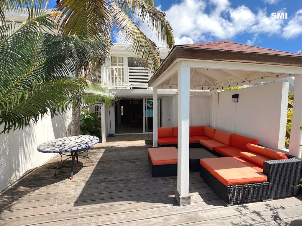 Beachfront Duplex, Pelican Key, SMI Realtors