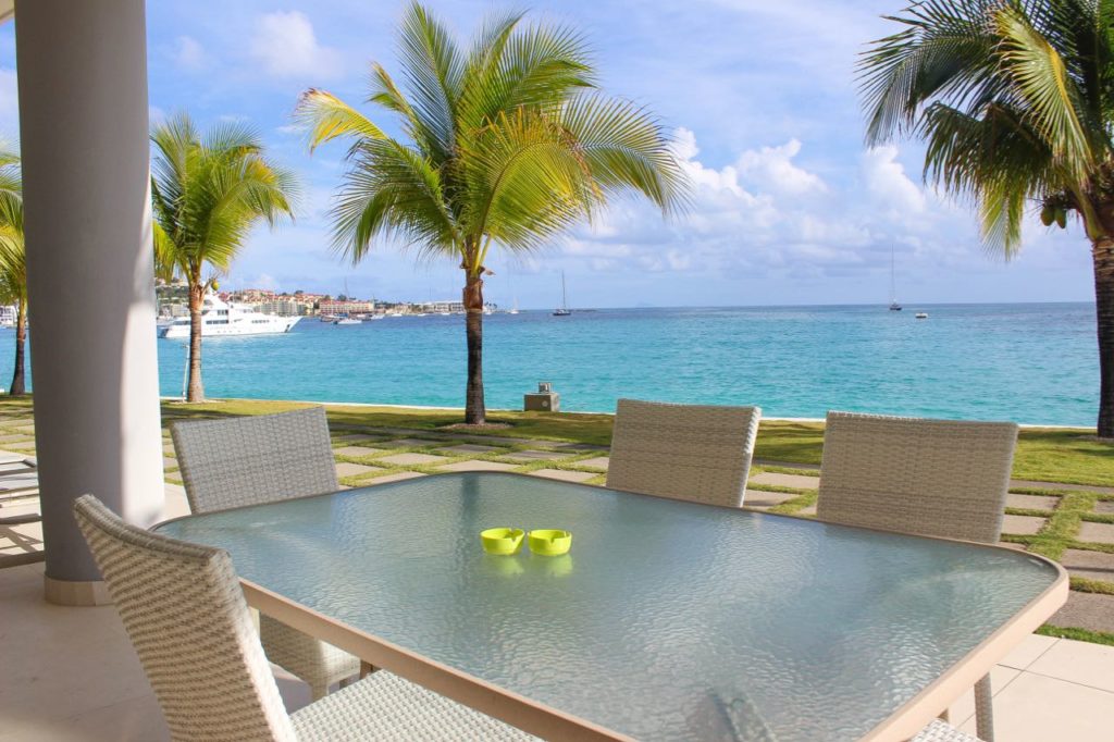 Unforgettable Condo Vacation Rental, Simpson Bay Beach, Real Estate St. Maarten