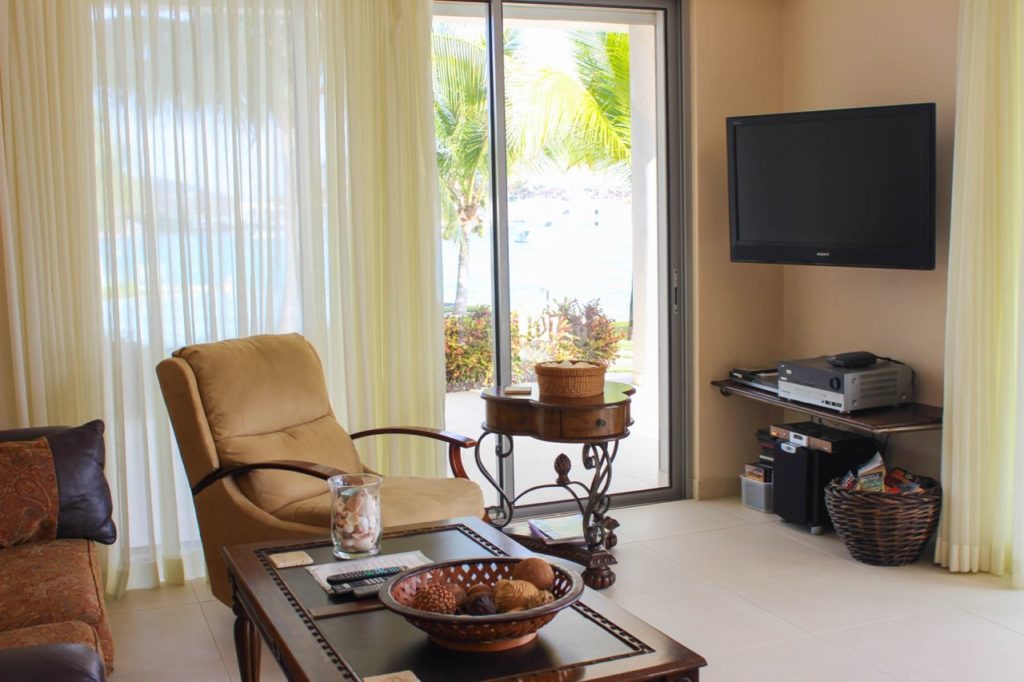 Unforgettable Condo Vacation Rental, Simpson Bay Beach, Real Estate St. Maarten