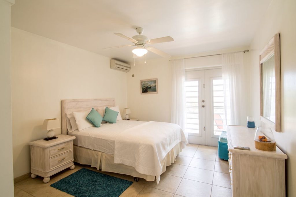 Vacation Rental Casa Bella, Simpson Bay St. Maarten, Real Estate St. Maarten