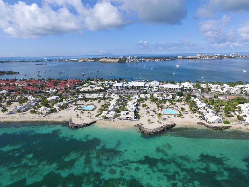 Beachfront Loft, Nettle Bay, St. Martin, SXM