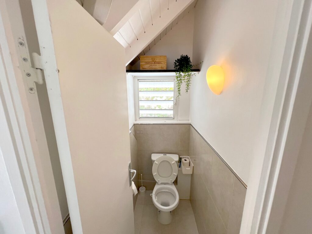 Beachfront Loft, Nettle Bay, St. Martin, SXM