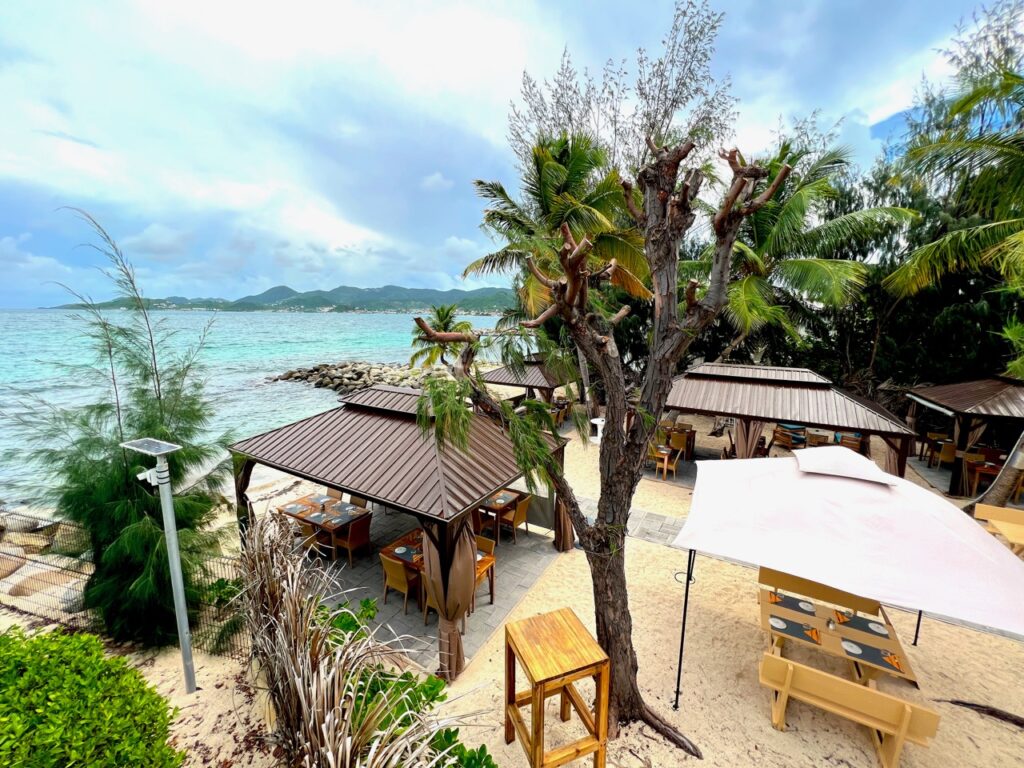 Beachfront Loft, Nettle Bay, St. Martin, SXM