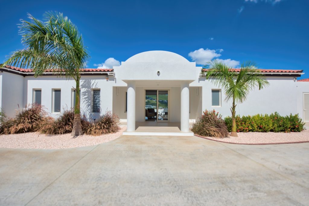Vacation Short-term Rental, Villa Amlia, Guana Bay, Real Estate SXM