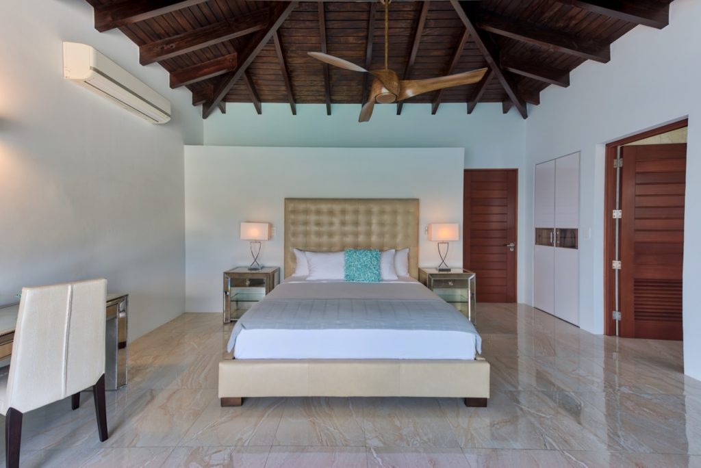 Vacation Short-term Rental, Villa Amlia, Guana Bay, Real Estate SXM