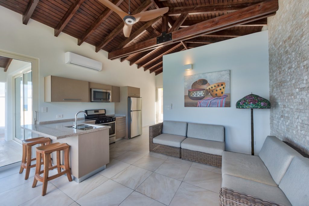 Vacation Short-term Rental, Villa Amlia, Guana Bay, Real Estate SXM