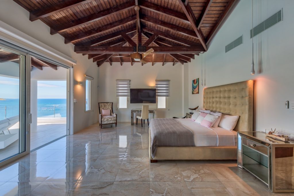 Vacation Short-term Rental, Villa Amlia, Guana Bay, Real Estate SXM