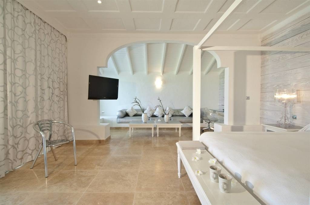 Luxury Villa For Rent, Sandyline Terres Basses Vacation Rental, St. Martin FWI