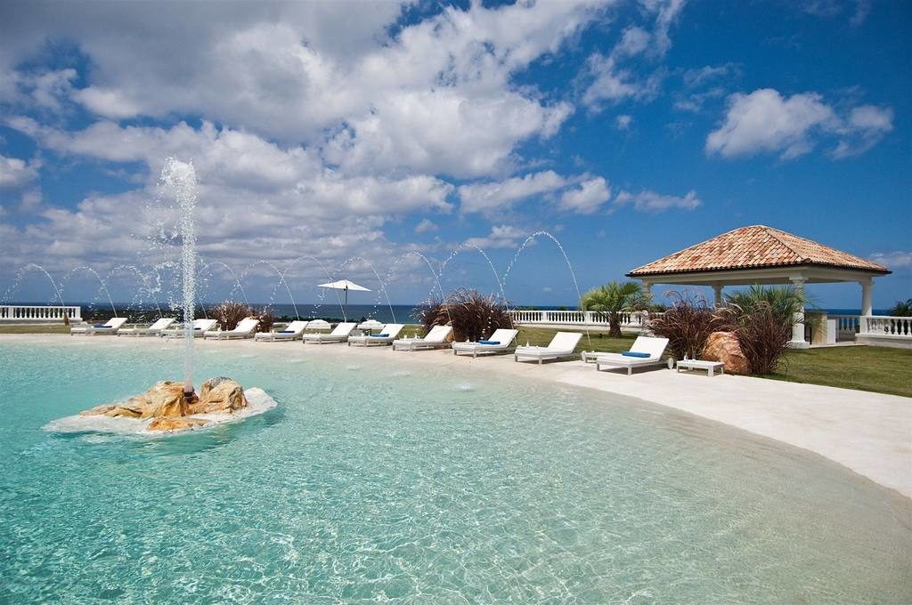 Luxury Villa For Rent, Sandyline Terres Basses Vacation Rental, St. Martin FWI