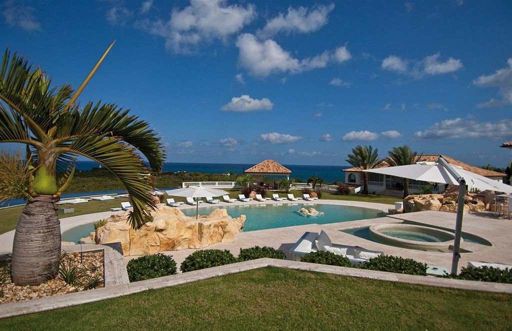 Luxury Villa For Rent, Sandyline Terres Basses Vacation Rental, St. Martin FWI