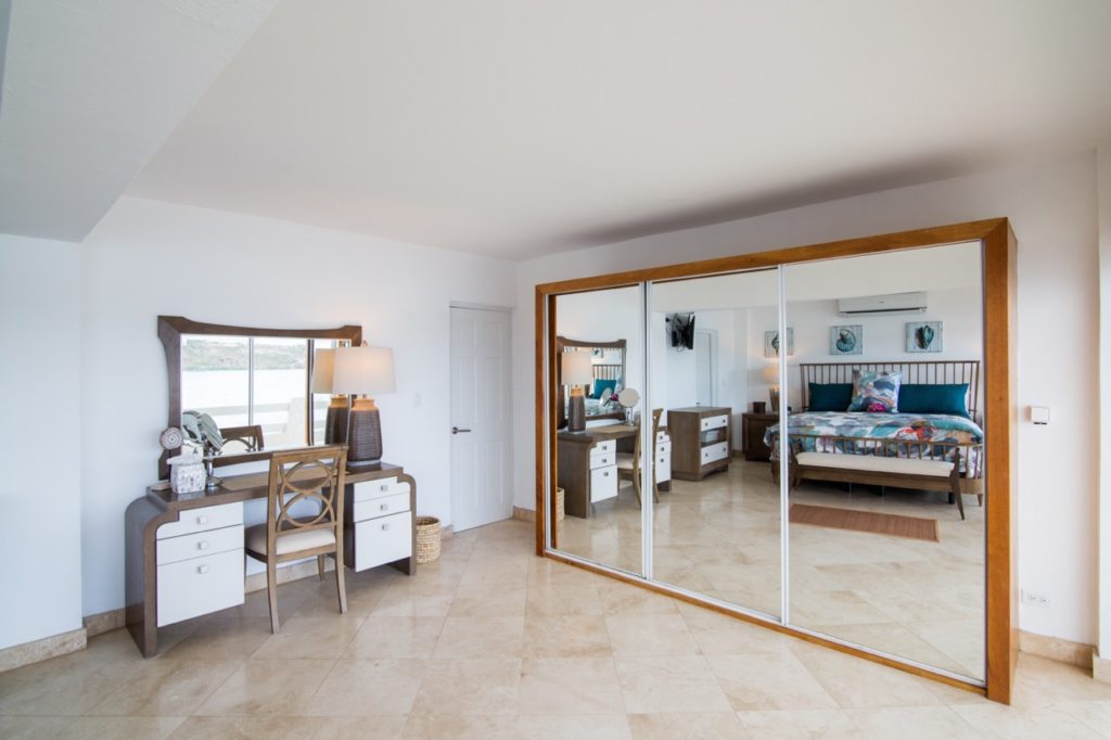Vacation Rental Villa Seachest, Cote d’Azur Marina, Cupecoy, St. Maarten SXM