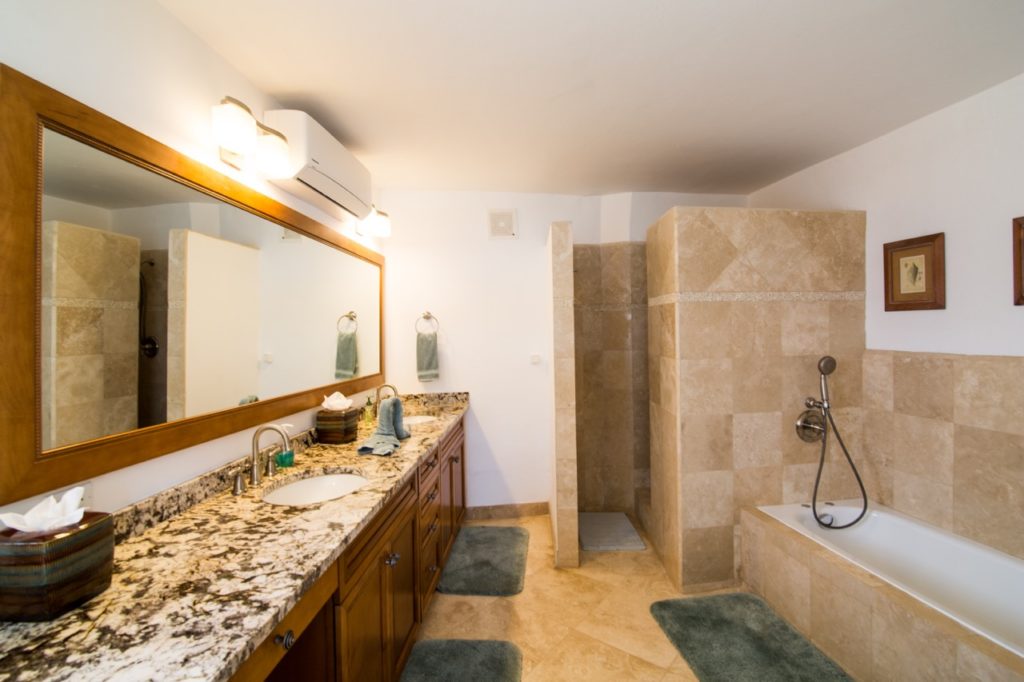 Vacation Rental Villa Seachest, Cote d’Azur Marina, Cupecoy, St. Maarten SXM