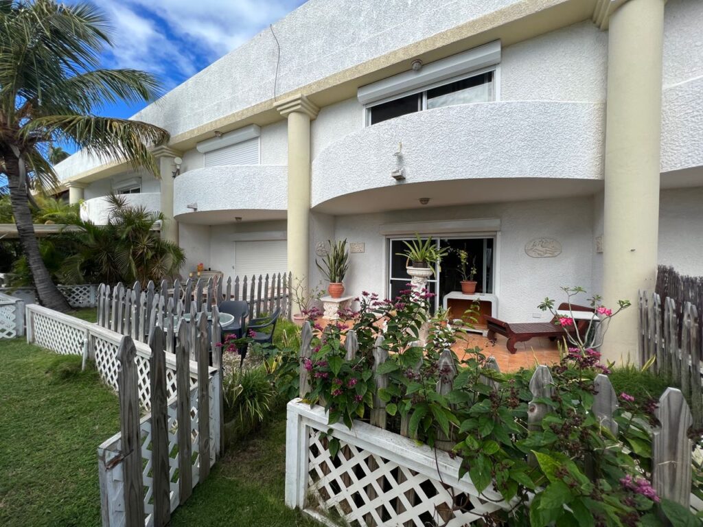 Townhouse Almond Grove, St. Maarten Island SXM
