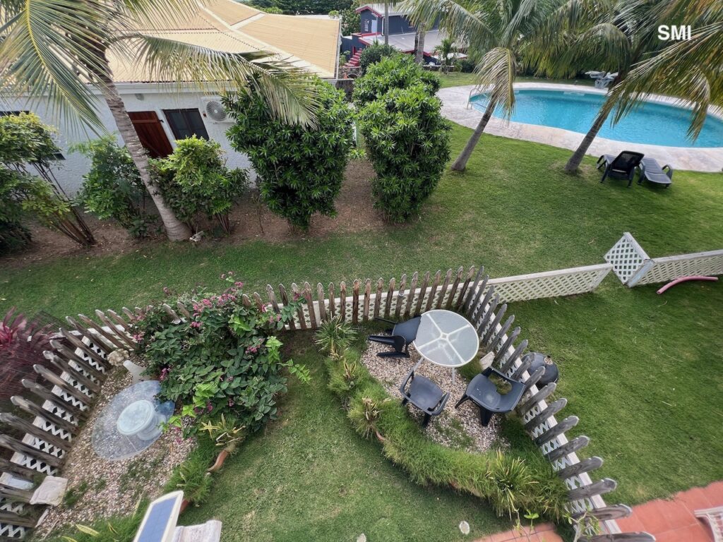 Townhouse Almond Grove, St. Maarten Island SXM