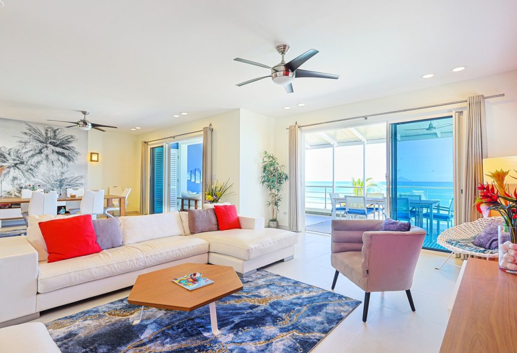 Beachfront Penthouse, 3Br, 3Bths, Deluxe Real Estate SXM