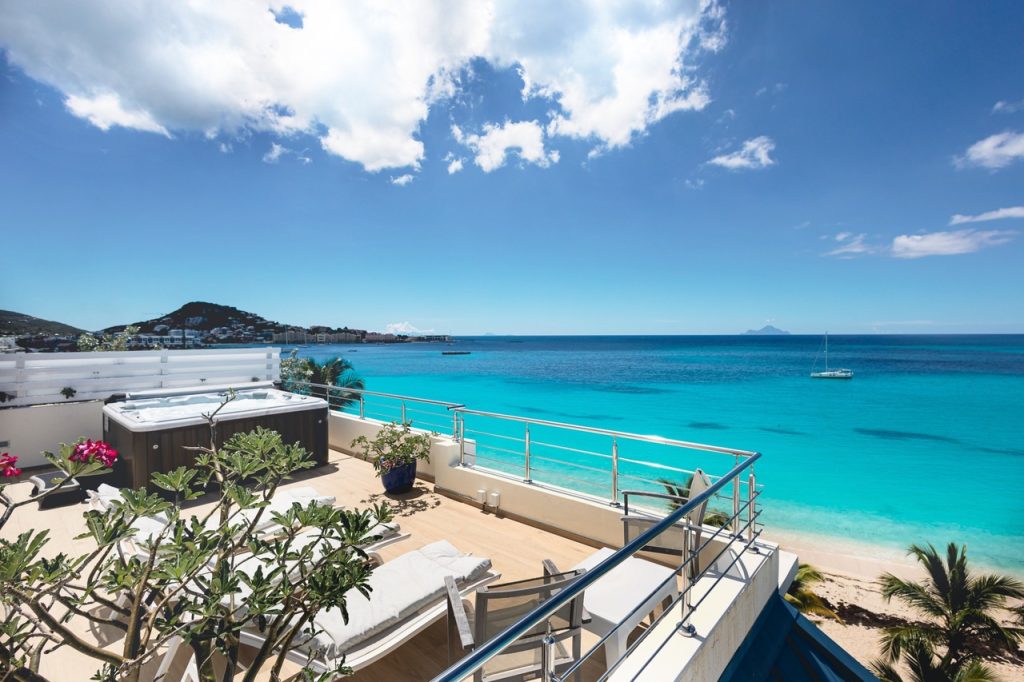 Beachfront Penthouse, 3Br, 3Bths, Deluxe Real Estate SXM
