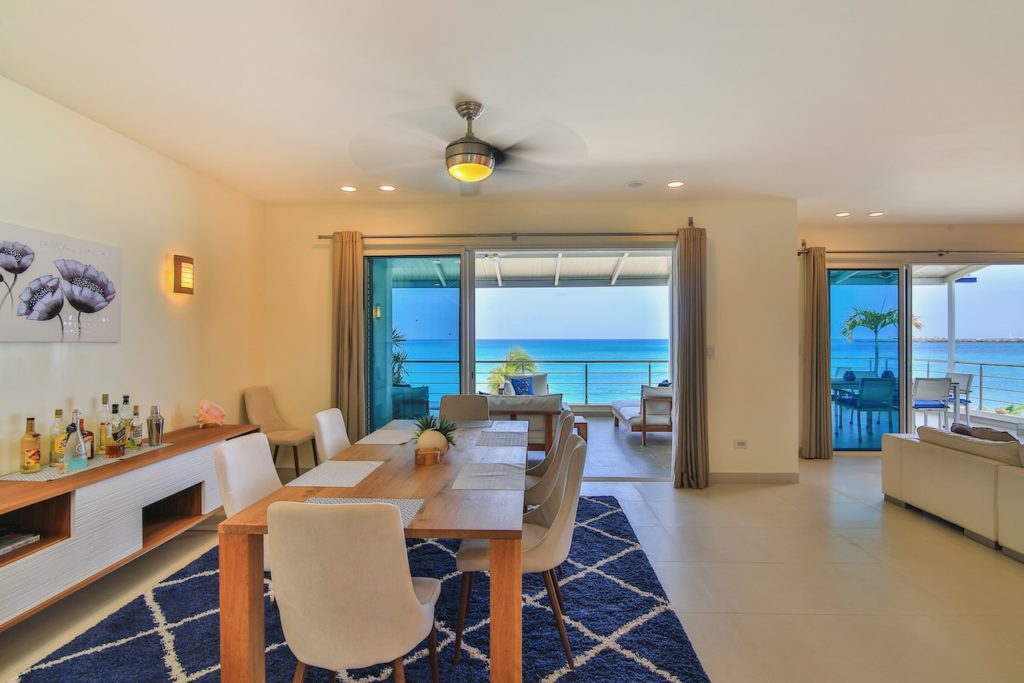 Beachfront Penthouse, 3Br, 3Bths, Deluxe Real Estate SXM