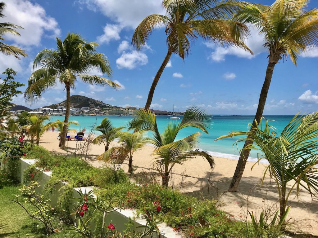 Beachfront Penthouse, 3Br, 3Bths, Deluxe Real Estate SXM