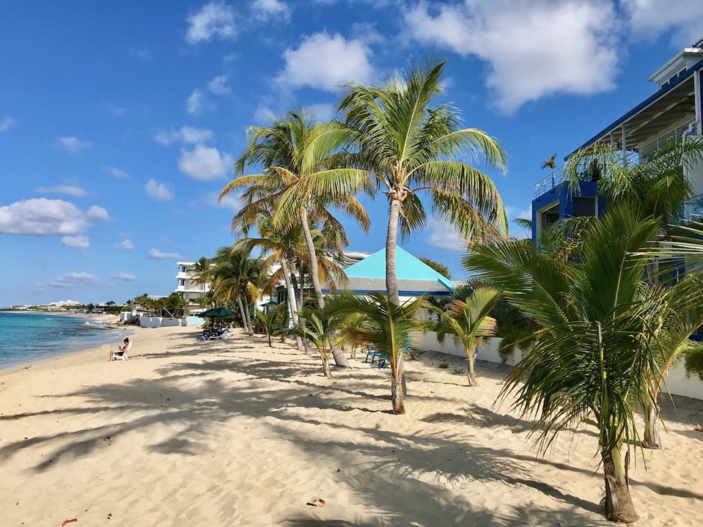 Beachfront Penthouse, 3Br, 3Bths, Deluxe Real Estate SXM