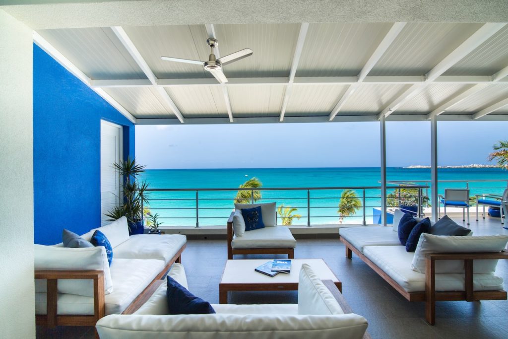 Beachfront Penthouse, 3Br, 3Bths, Deluxe Real Estate SXM