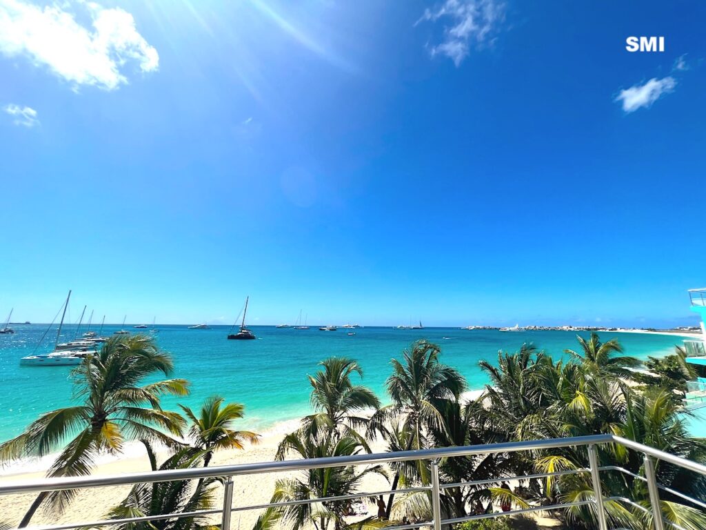 Beachfront Penthouse, 3Br, 3Bths, Deluxe Real Estate SXM
