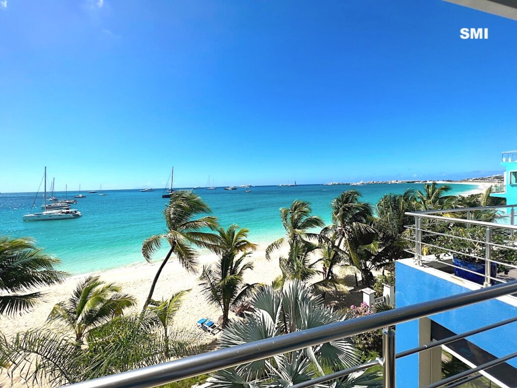 Beachfront Penthouse, 3Br, 3Bths, Deluxe Real Estate SXM