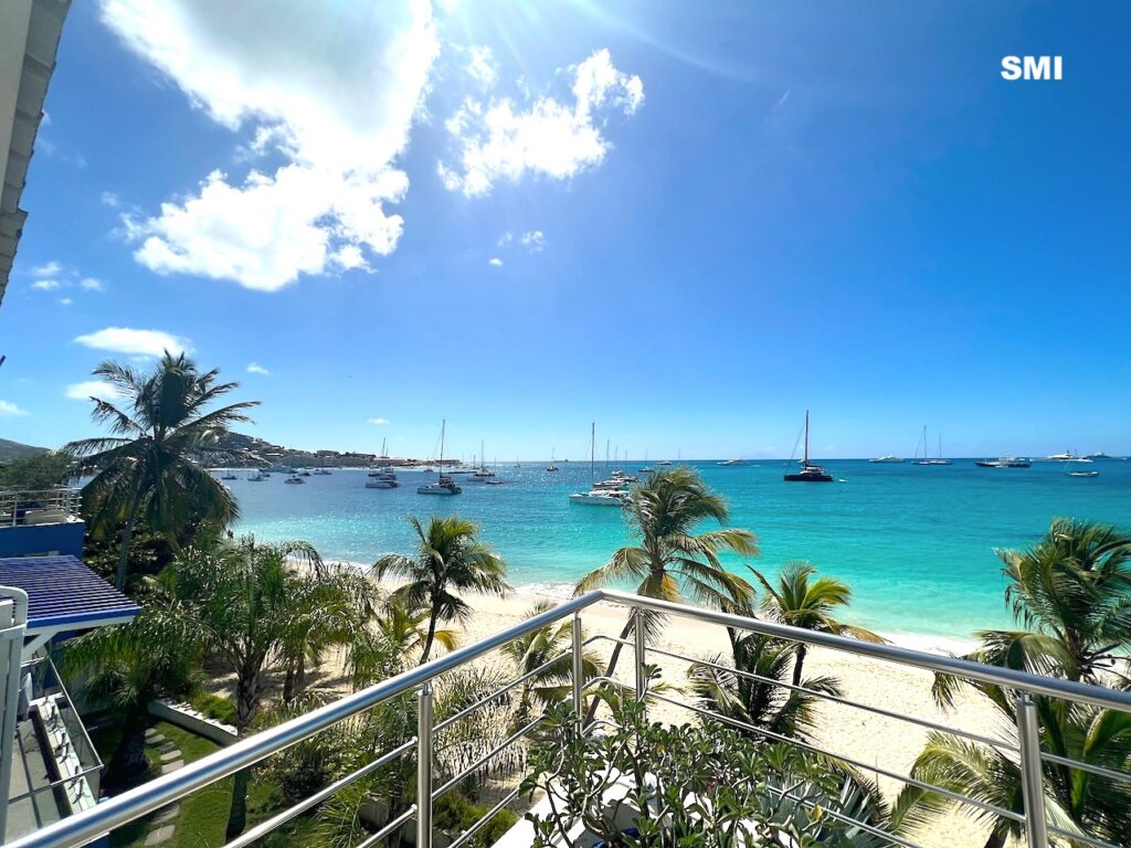 Beachfront Penthouse, 3Br, 3Bths, Deluxe Real Estate SXM