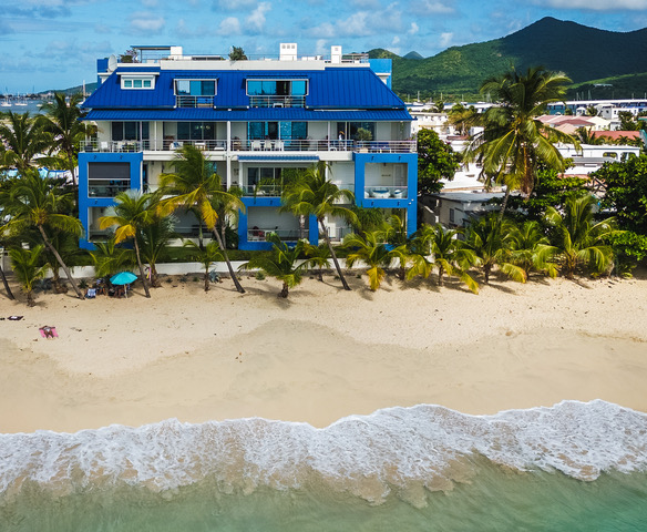 Beachfront Penthouse, 3Br, 3Bths, Deluxe Real Estate SXM