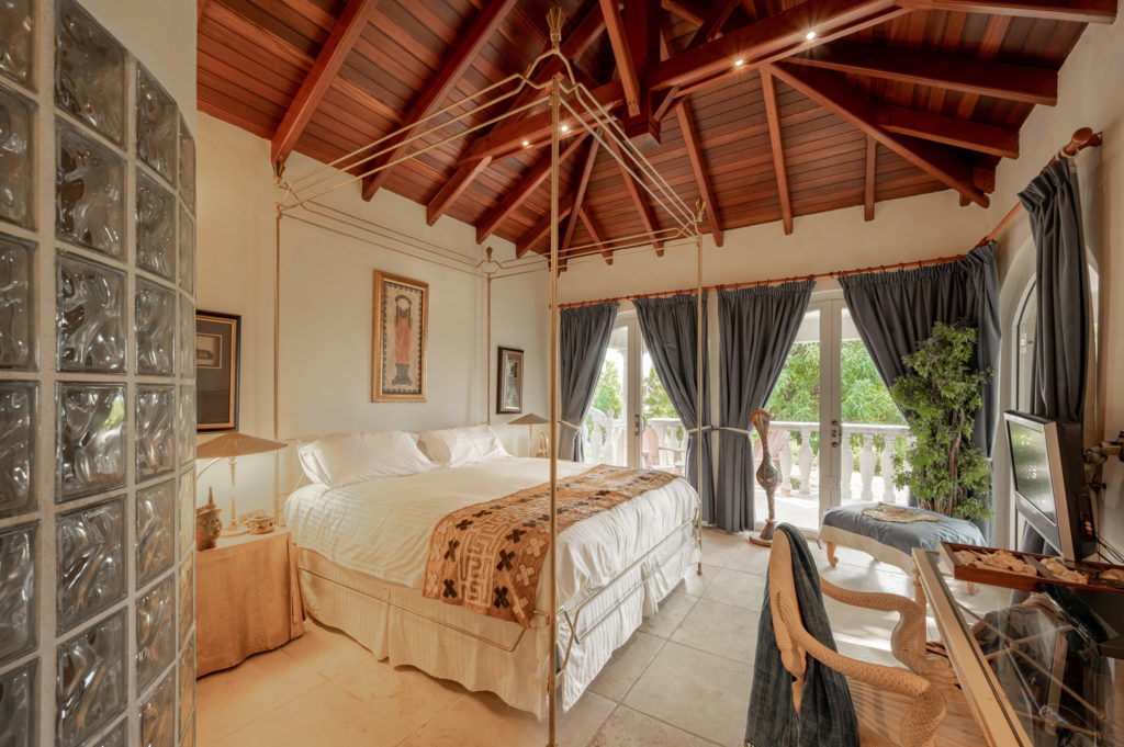 Real Estate Terres Basses St Martin, Villa Boat dock,  Saint Martin