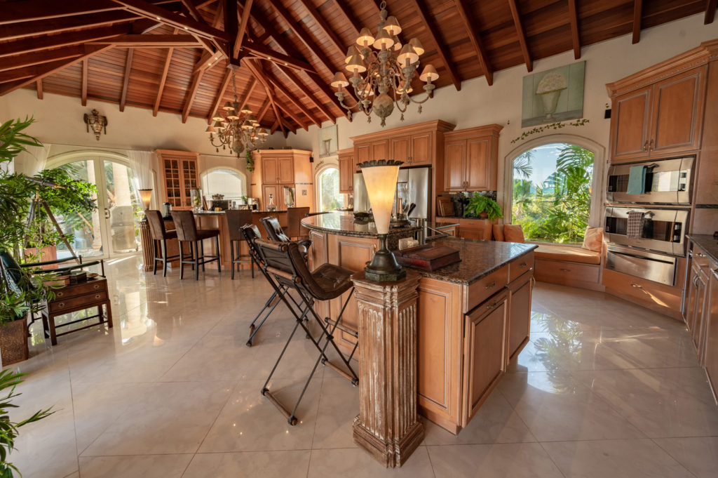 Real Estate Terres Basses St Martin, Villa Boat dock,  Saint Martin